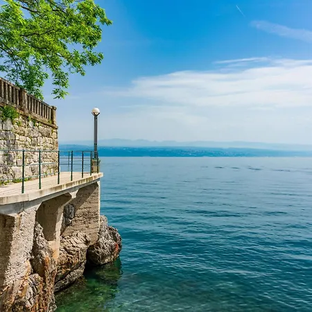 La Mer-3 By Interhome * Lovran