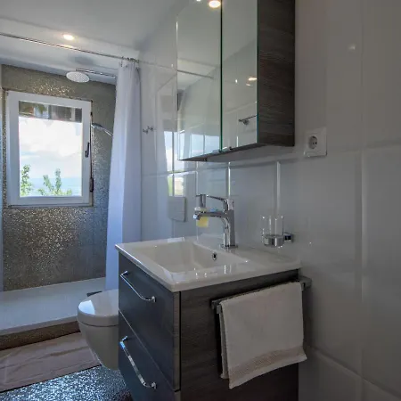 Apartment La Mer-3 By Interhome Lovran